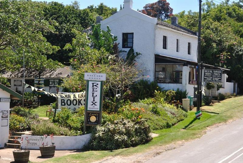 The Historic Pig And Whistle Inn Bathurst Екстериор снимка